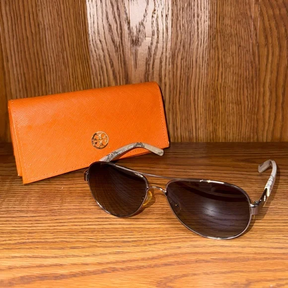 Tory Burch | Accessories | Tory Burch Aviator Sunglasses 